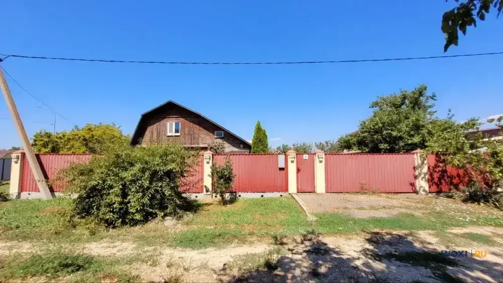 Дом 100 м² на участке 8 сот.