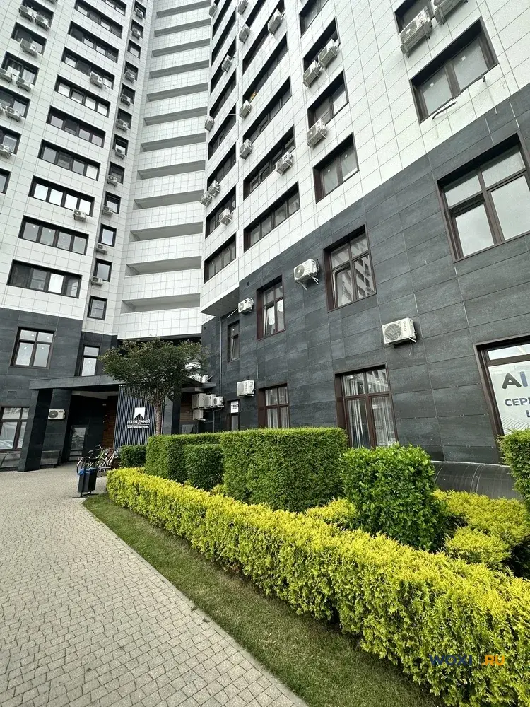 2-комн. квартира, 69 м², 10/16 эт.