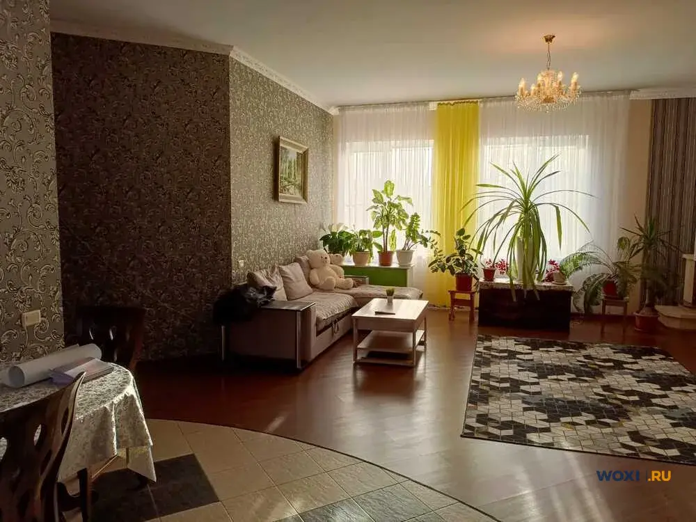 Дом 187 м² на участке 4 сот.