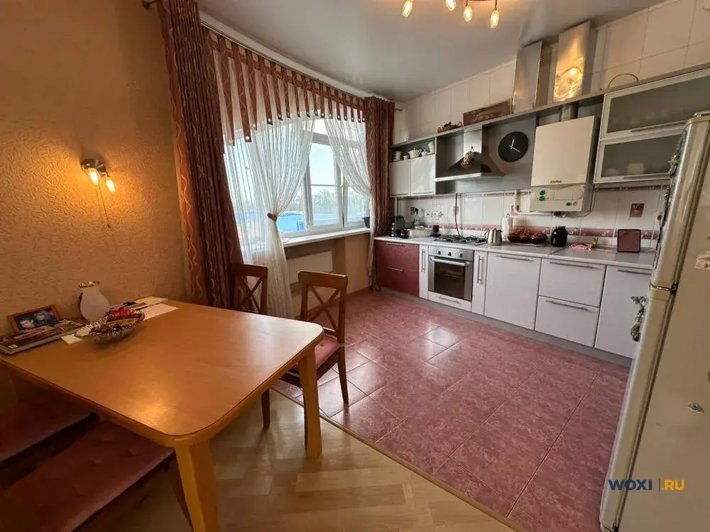 2-комн. квартира, 64 м², 5/5 эт.