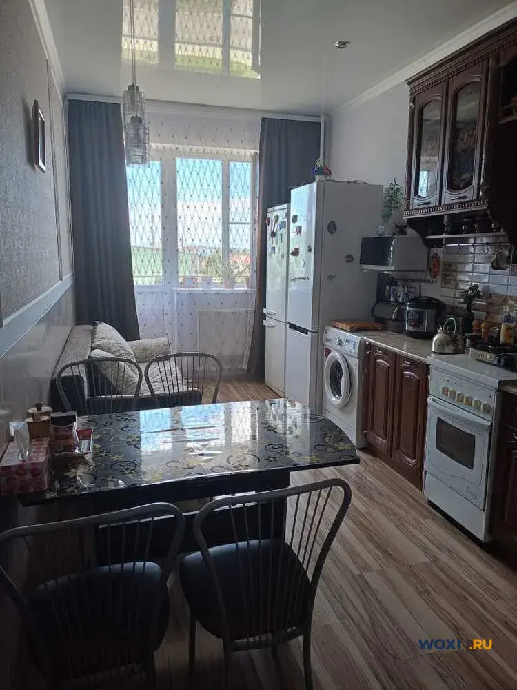 2-комн. квартира, 66 м², 2/3 эт.