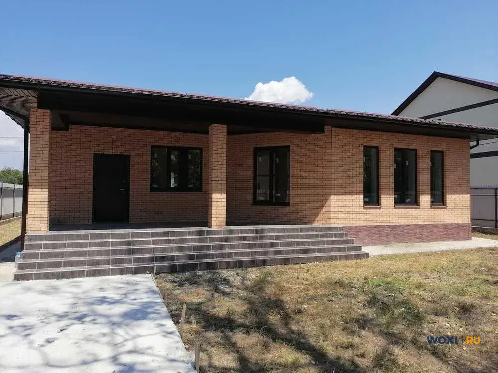 Дом 180 м² на участке 6 сот.