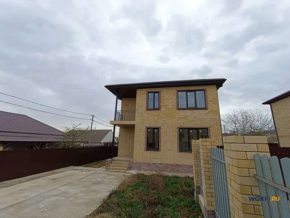 Дом 151 м² на участке 3 сот.