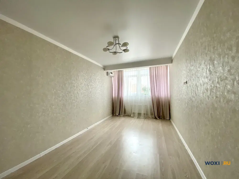 2-комн. квартира, 73 м², 1/3 эт.