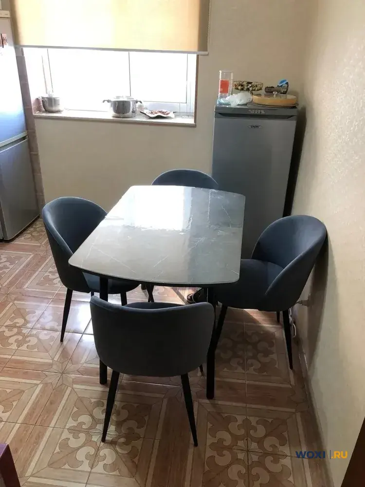 2-комн. квартира, 56 м², 1/4 эт.
