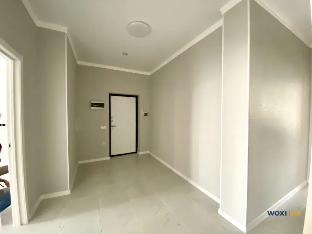 2-комн. квартира, 73 м², 1/3 эт.