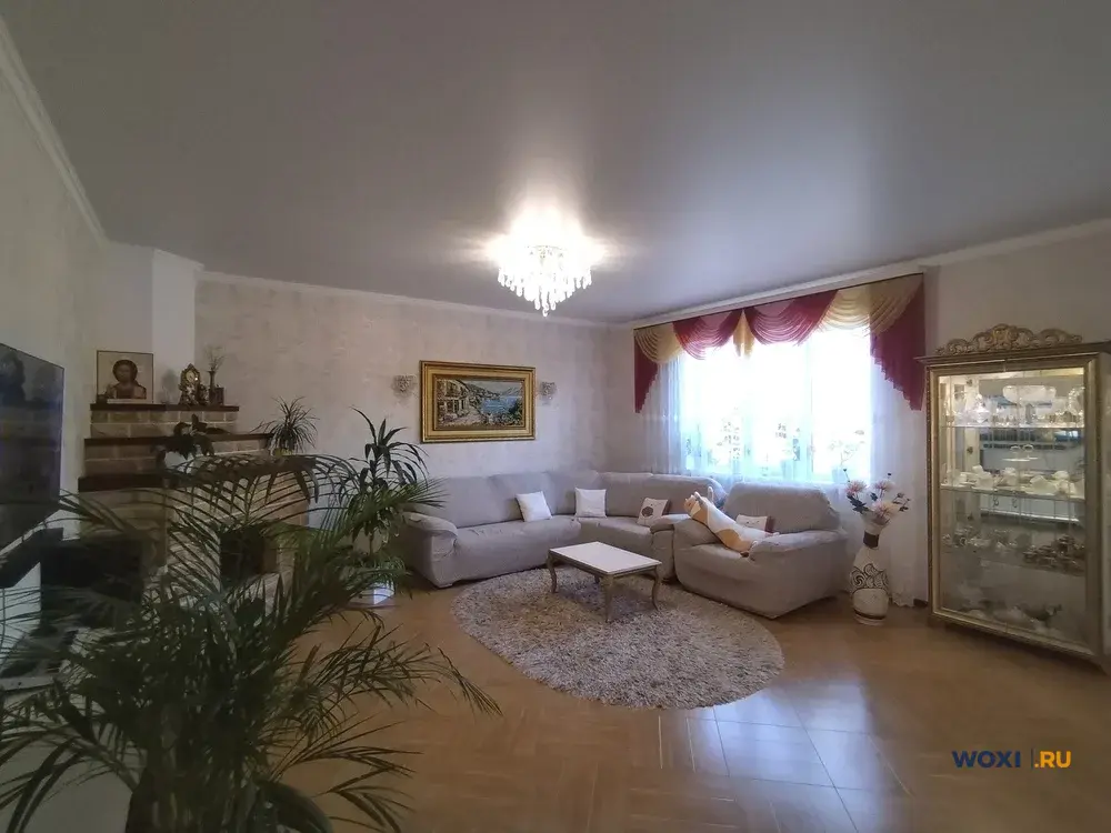 Дом 206 м² на участке 5 сот.