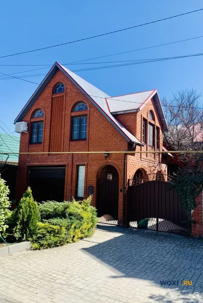 Дом 150 м² на участке 7 сот.