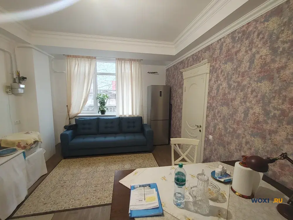 2-комн. квартира, 67 м², 2/4 эт.