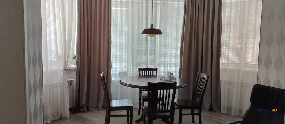 3-комн. квартира, 130 м², 3/9 эт.