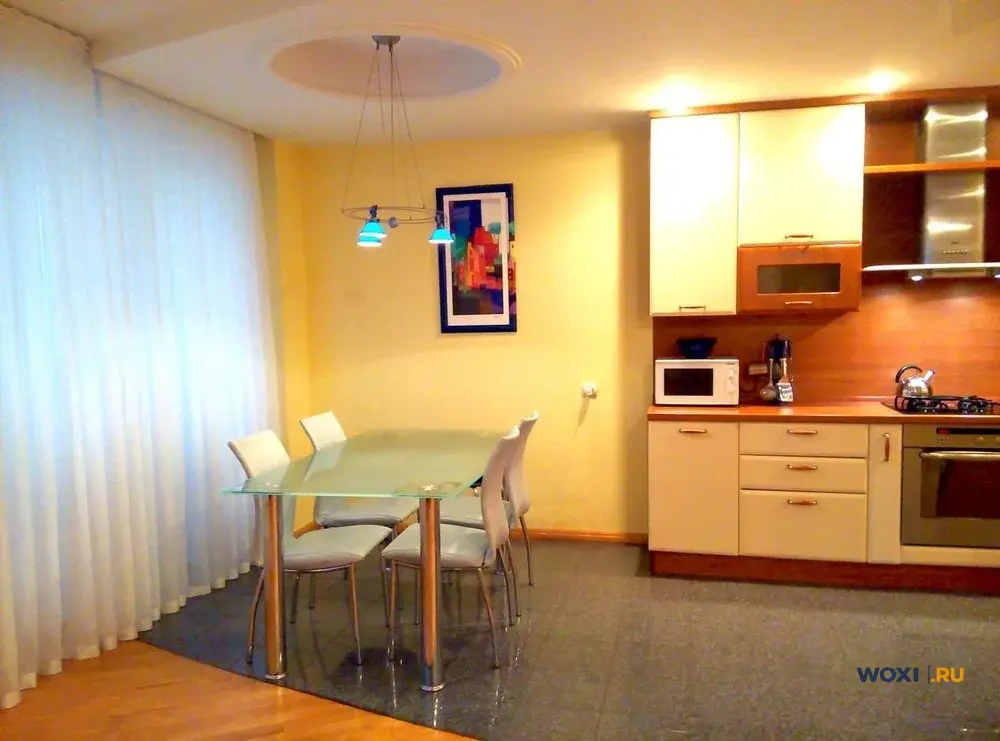 3-комн. квартира, 96 м², 3/6 эт.