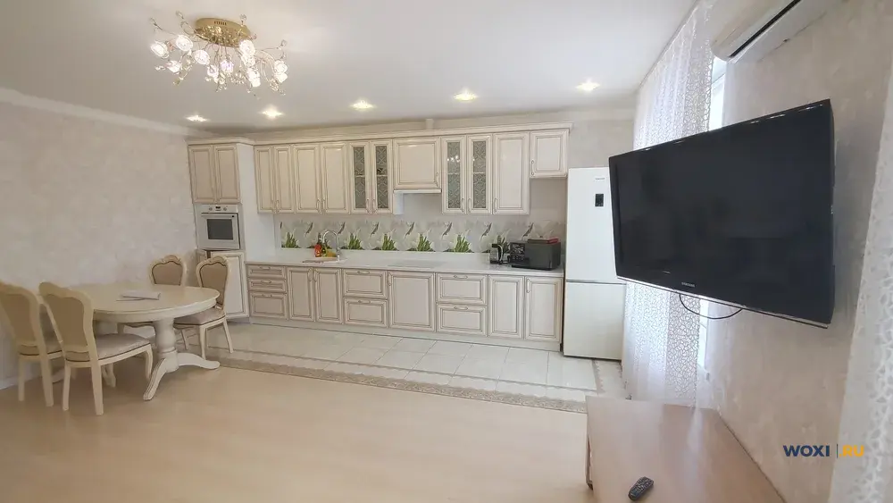 2-комн. квартира, 85 м², 3/8 эт.