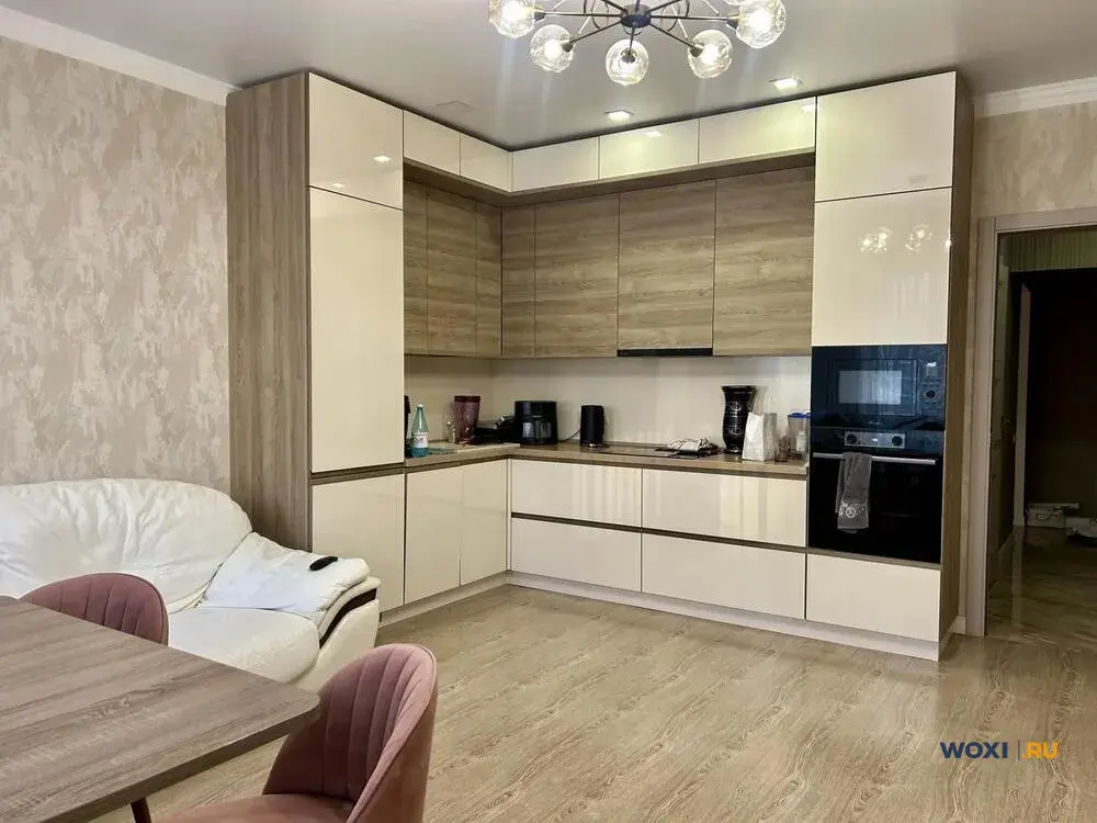 3-комн. квартира, 90 м², 2/20 эт.