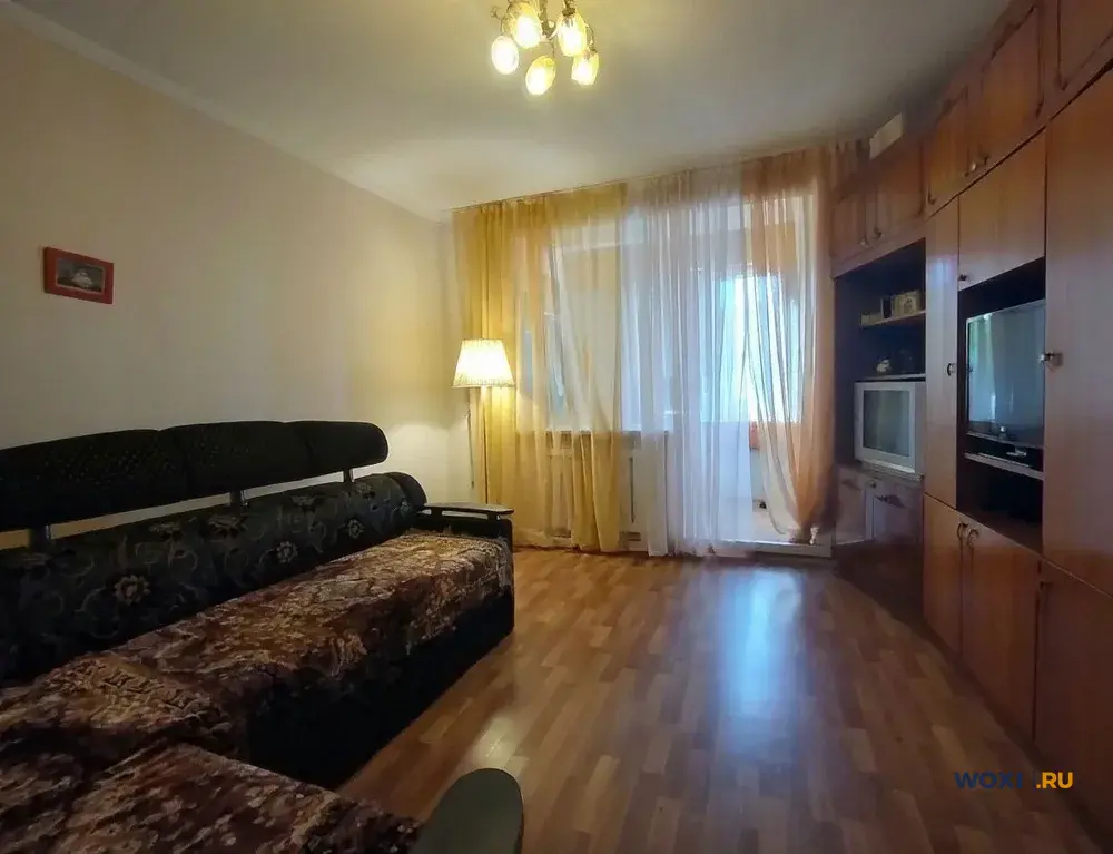 3-комн. квартира, 64 м², 2/2 эт.