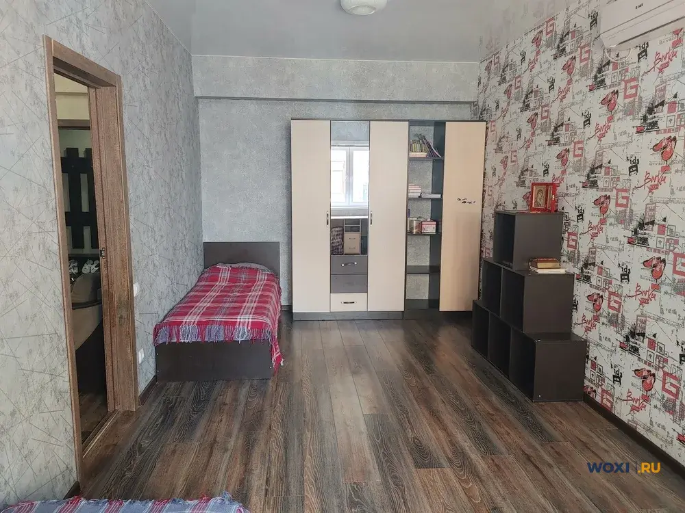2-комн. квартира, 70 м², 1/5 эт.