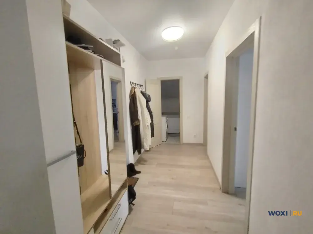 2-комн. квартира, 68 м², 1/12 эт.