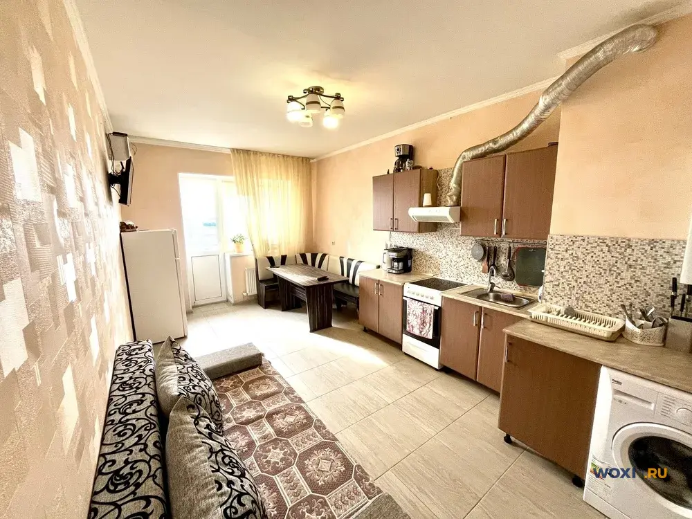 2-комн. квартира, 73 м², 4/4 эт.