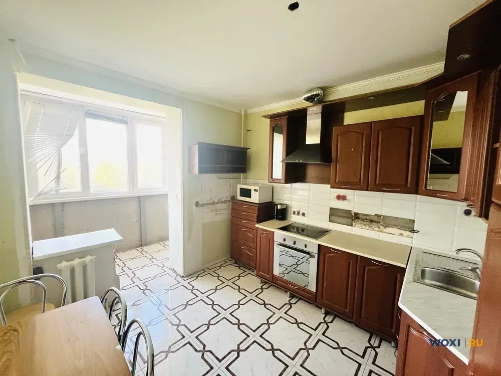 2-комн. квартира, 76 м², 5/10 эт.