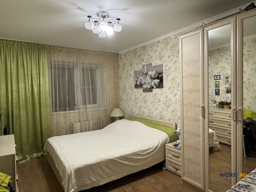 2-комн. квартира, 64 м², 4/4 эт.