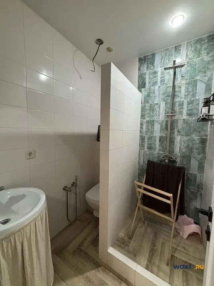 2-комн. квартира, 42 м², 1/16 эт.