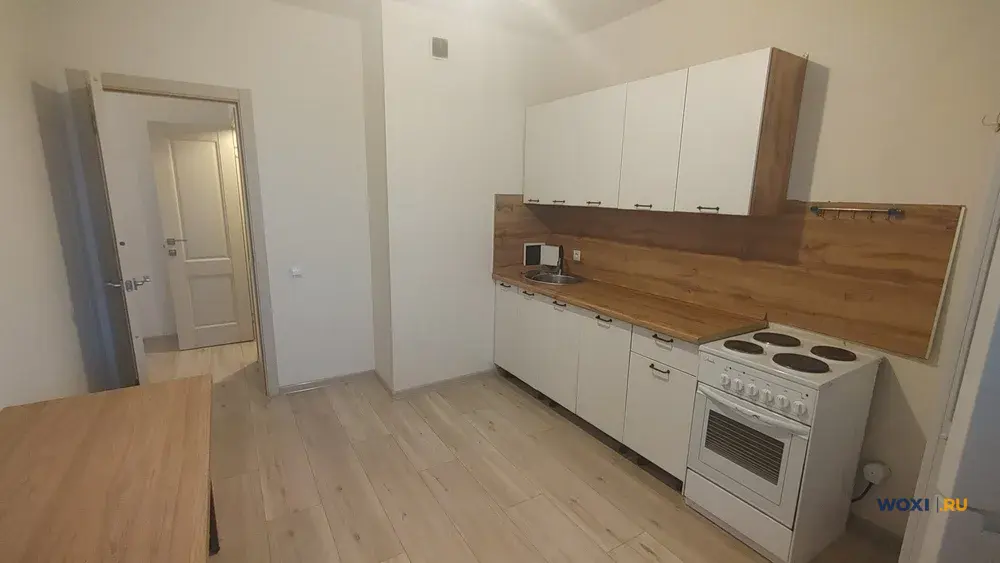 2-комн. квартира, 65 м², 2/18 эт.