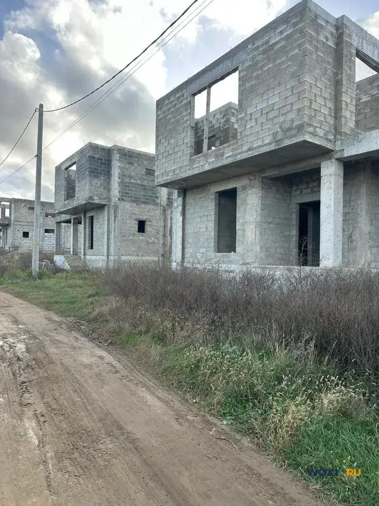 Дом 210 м² на участке 5 сот.