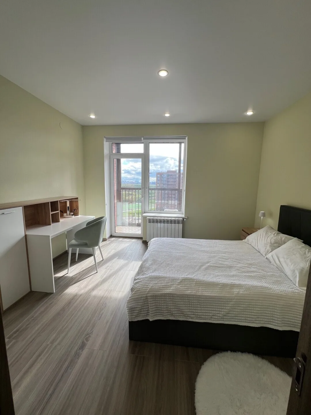 2-комн. квартира, 64,3 м², 20/21 эт.