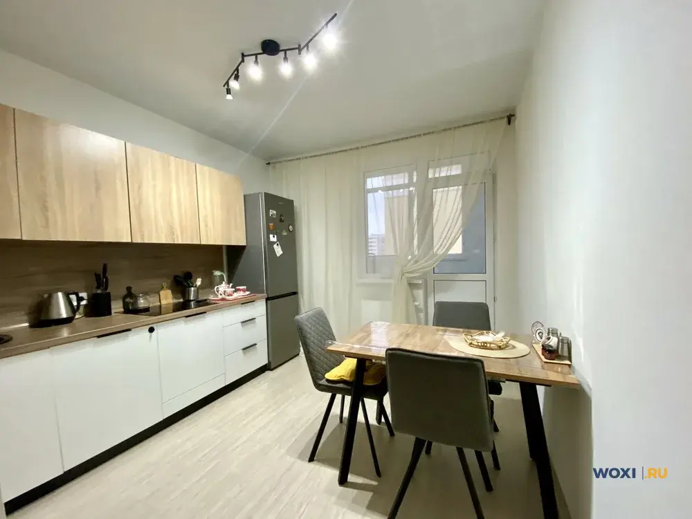 2-комн. квартира, 60 м², 15/18 эт.