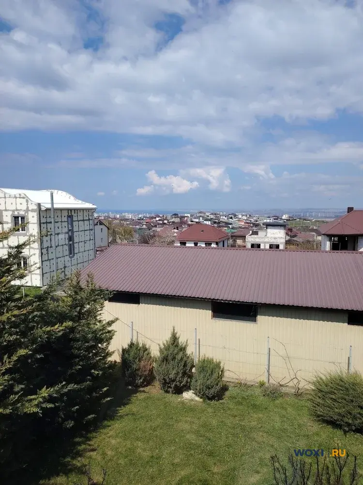 Дом 180 м² на участке 5 сот.