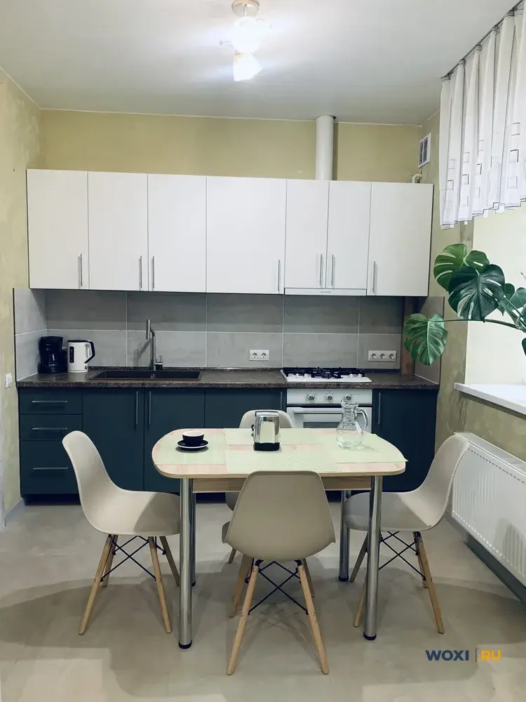 2-комн. квартира, 55 м², 1/3 эт.