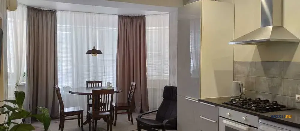 3-комн. квартира, 130 м², 3/9 эт.