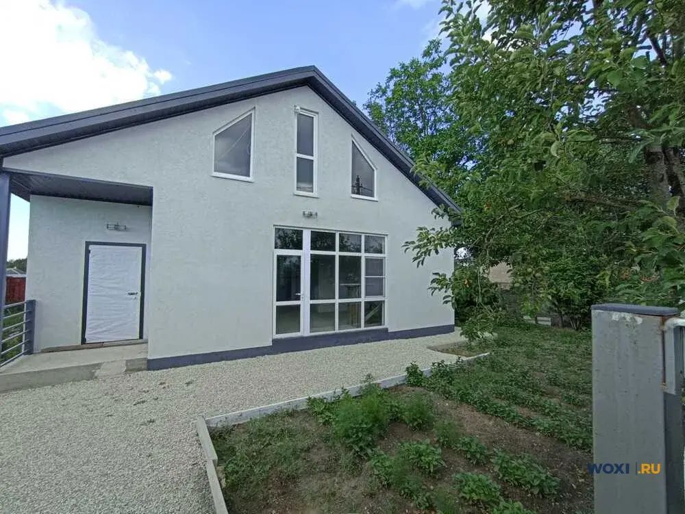 Дом 160 м² на участке 5 сот.