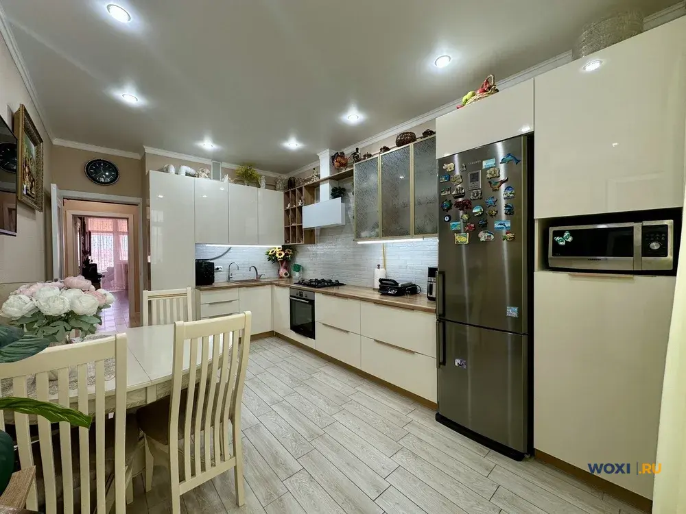 2-комн. квартира, 72 м², 3/4 эт.