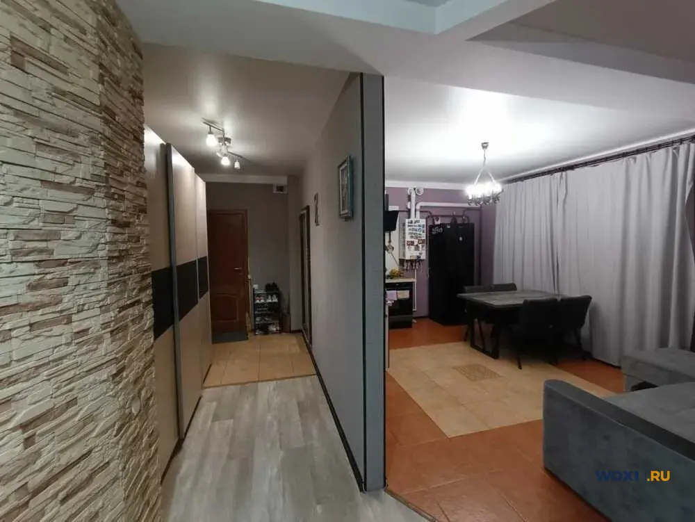 3-комн. квартира, 90 м², 3/5 эт.