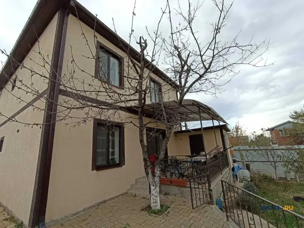 Дом 152 м² на участке 4 сот.