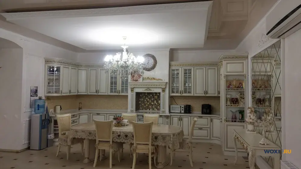 Дом 276 м² на участке 6 сот.