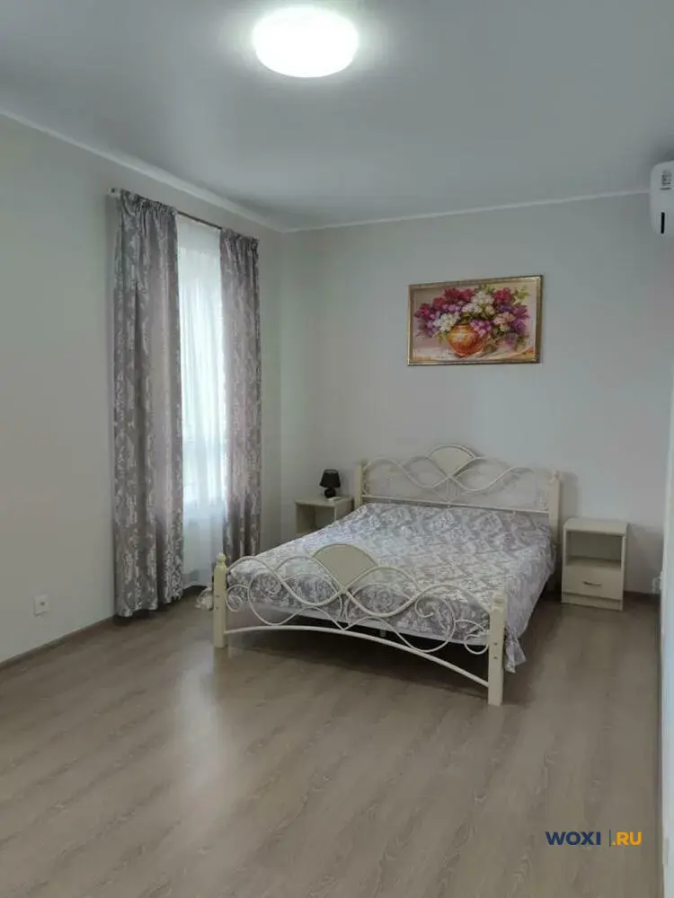 2-комн. квартира, 65 м², 3/12 эт.