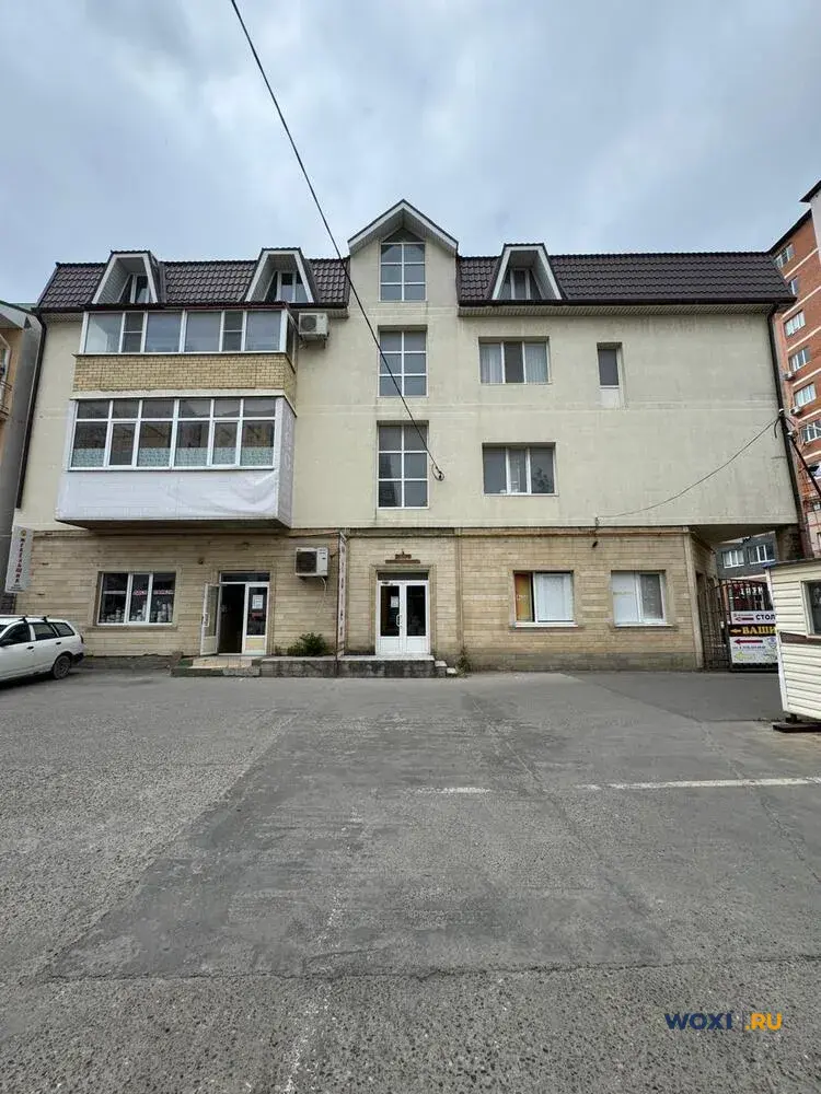 2-комн. квартира, 84 м², 4/4 эт.