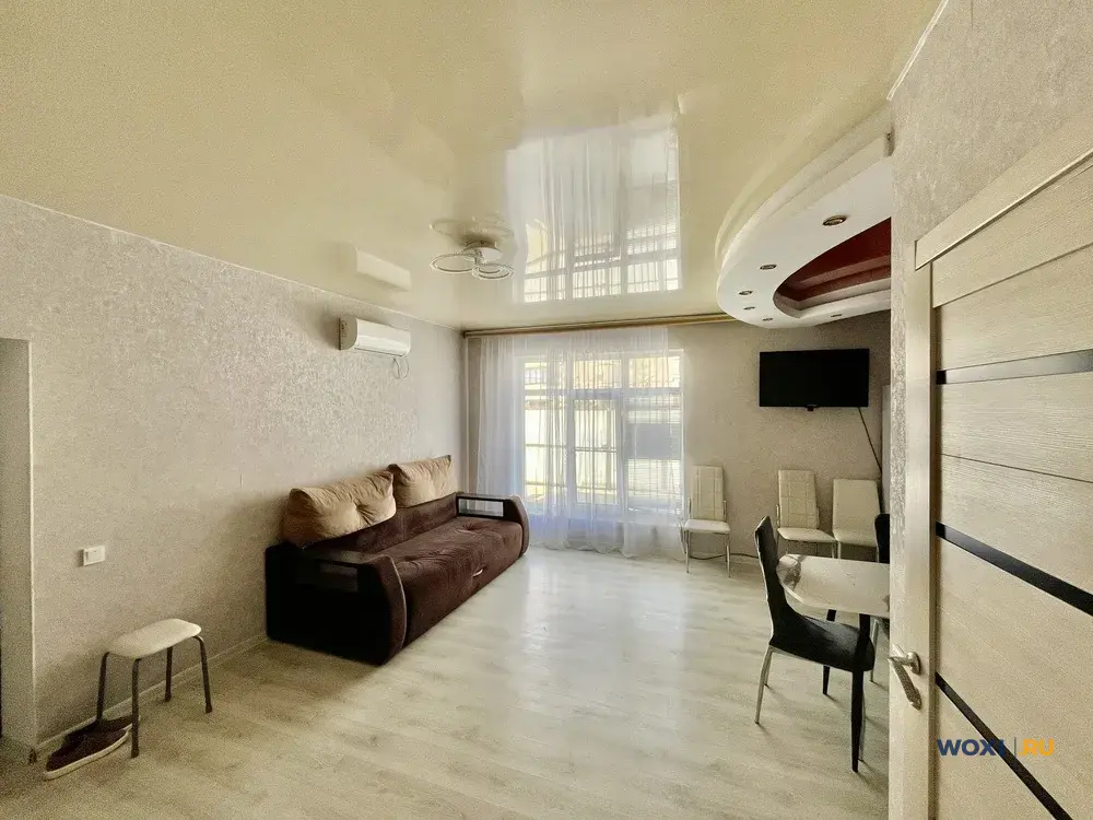 3-комн. квартира, 98 м², 2/3 эт.