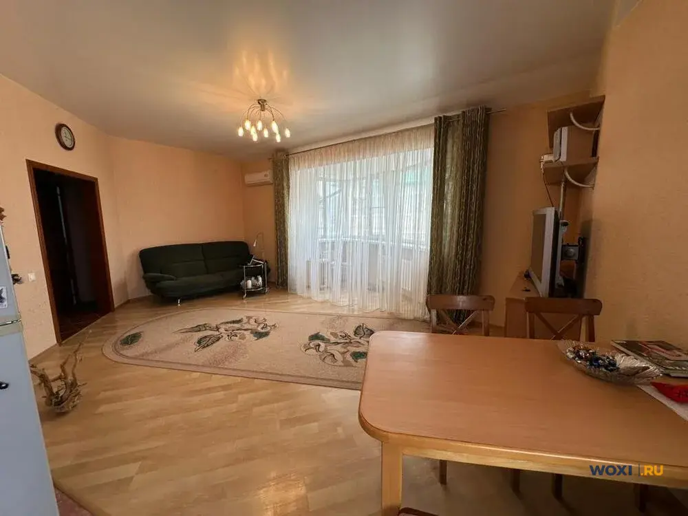 2-комн. квартира, 64 м², 5/5 эт.