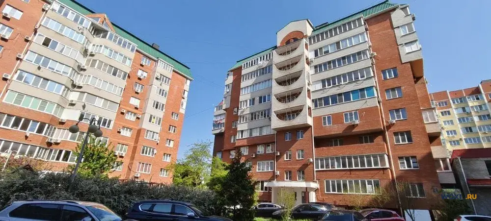 4-комн. квартира, 125 м², 1/9 эт.