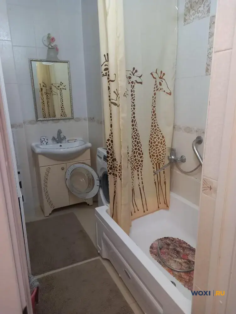 2-комн. квартира, 66 м², 2/17 эт.