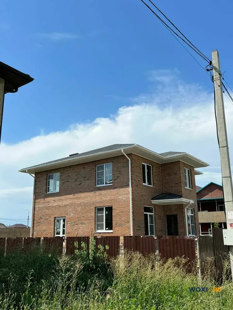Дом 172 м² на участке 4 сот.