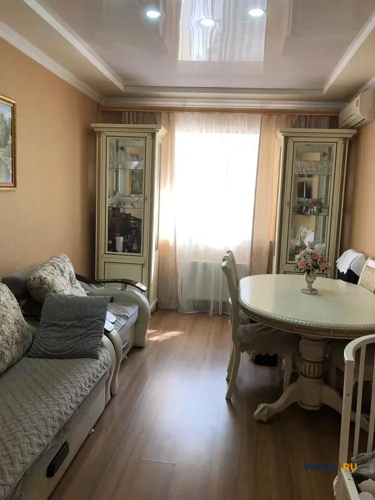 2-комн. квартира, 56 м², 1/4 эт.