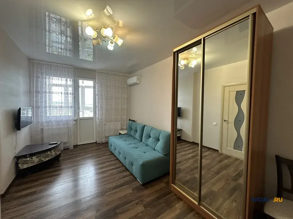 1-комн. квартира, 42 м², 15/19 эт.