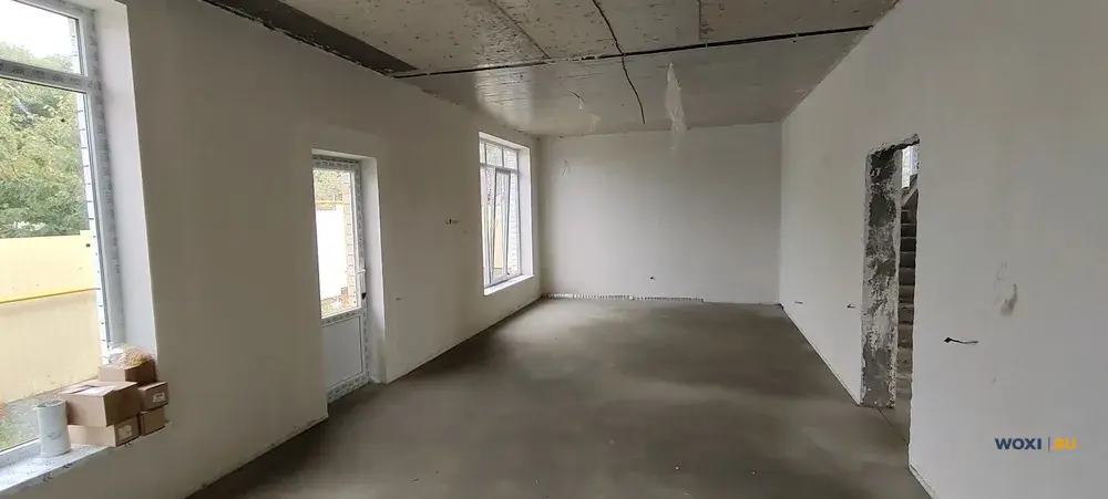 Дом 180 м² на участке 4 сот.