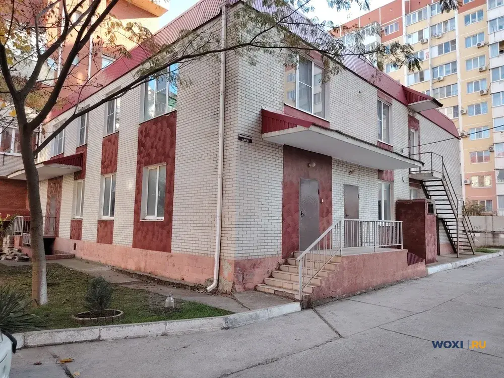 Помещение свободного назначения, 845 м²