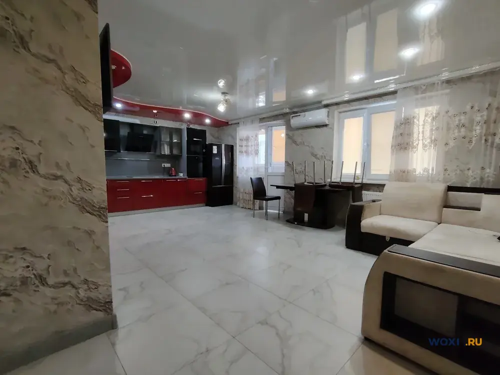 2-комн. квартира, 82 м², 2/13 эт.