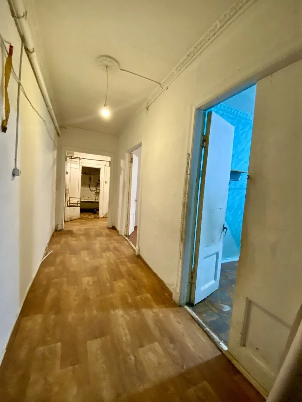 4-комн. квартира, 90,6 м², 1/5 эт.