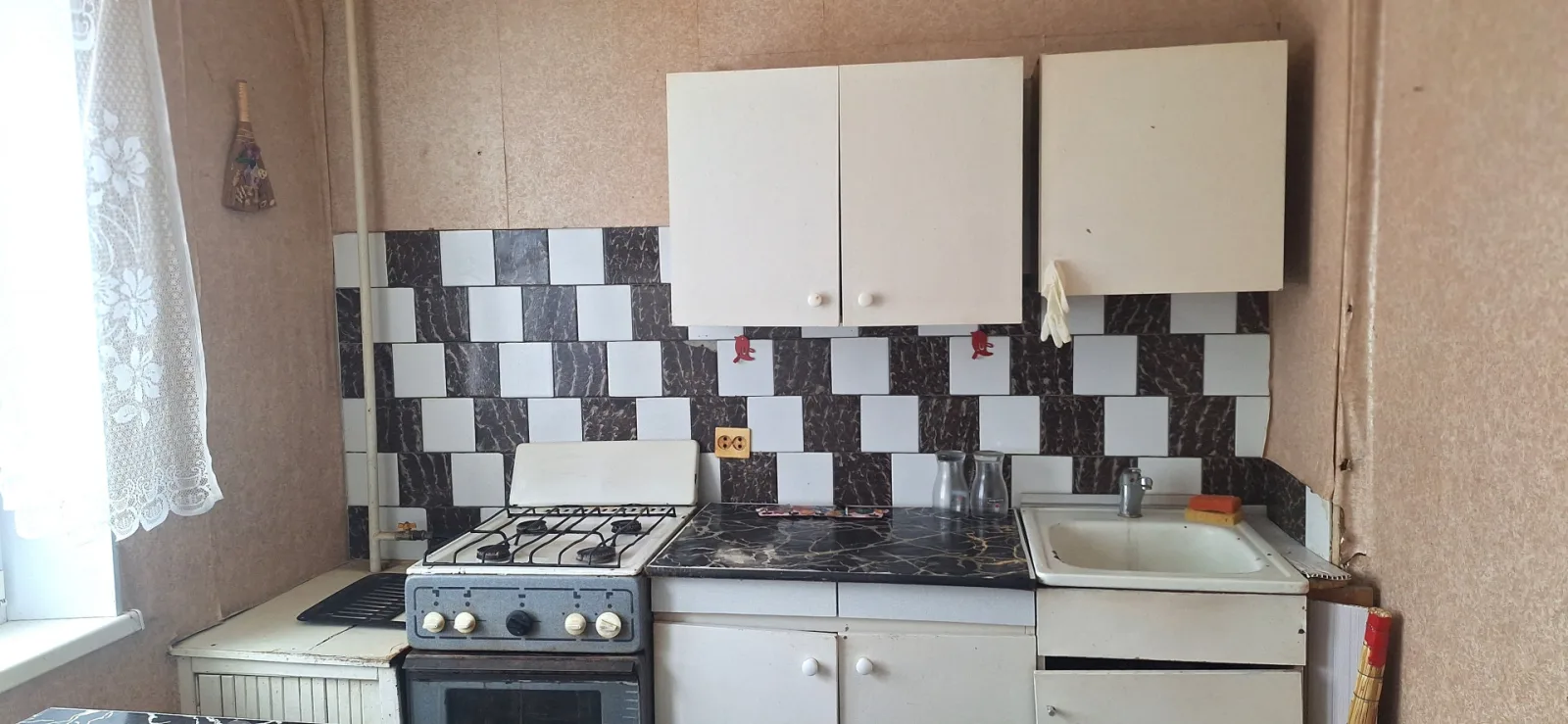 2-комн. квартира, 57,7 м², 2/5 эт.